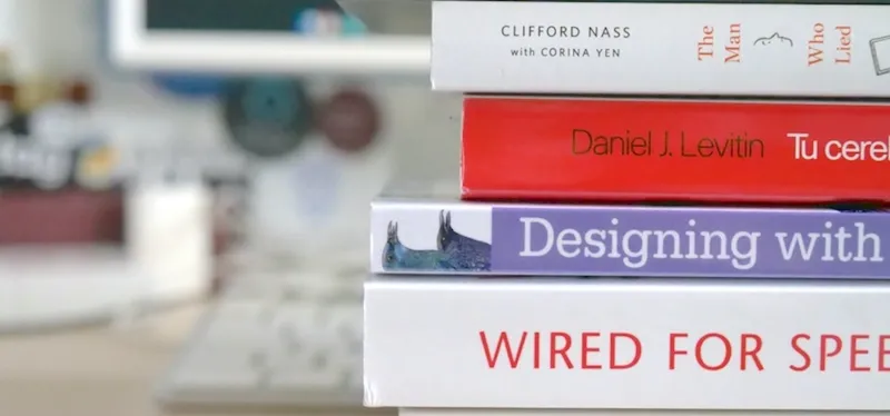 12 libros para aprender sobre interfaces de voz